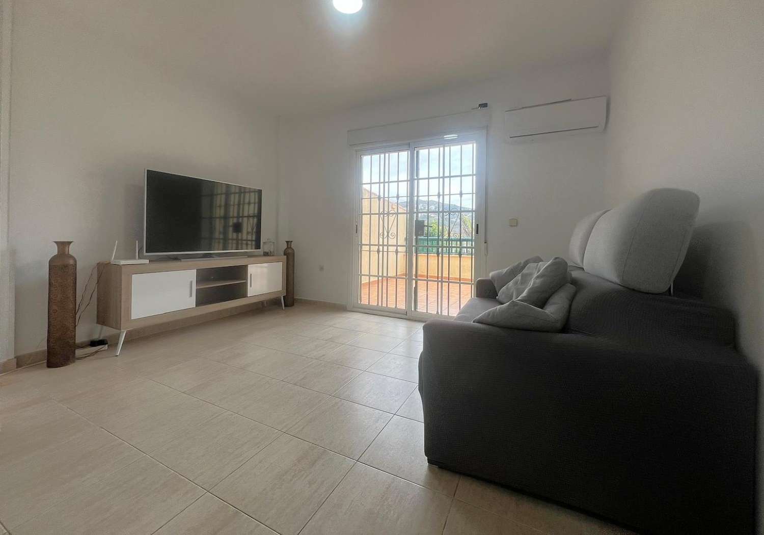 Bonita casa adosada en venta en la Playa de Salobreña