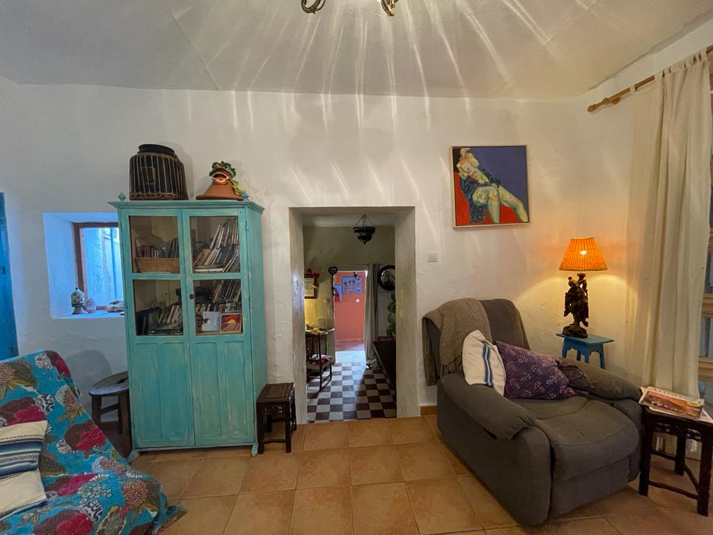 Charming artists retreat town house for sale in Salobreña