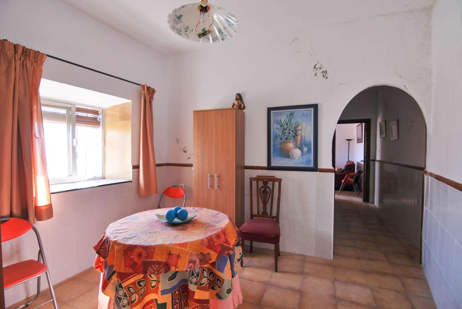 House with terrace in the old town of Salobreña