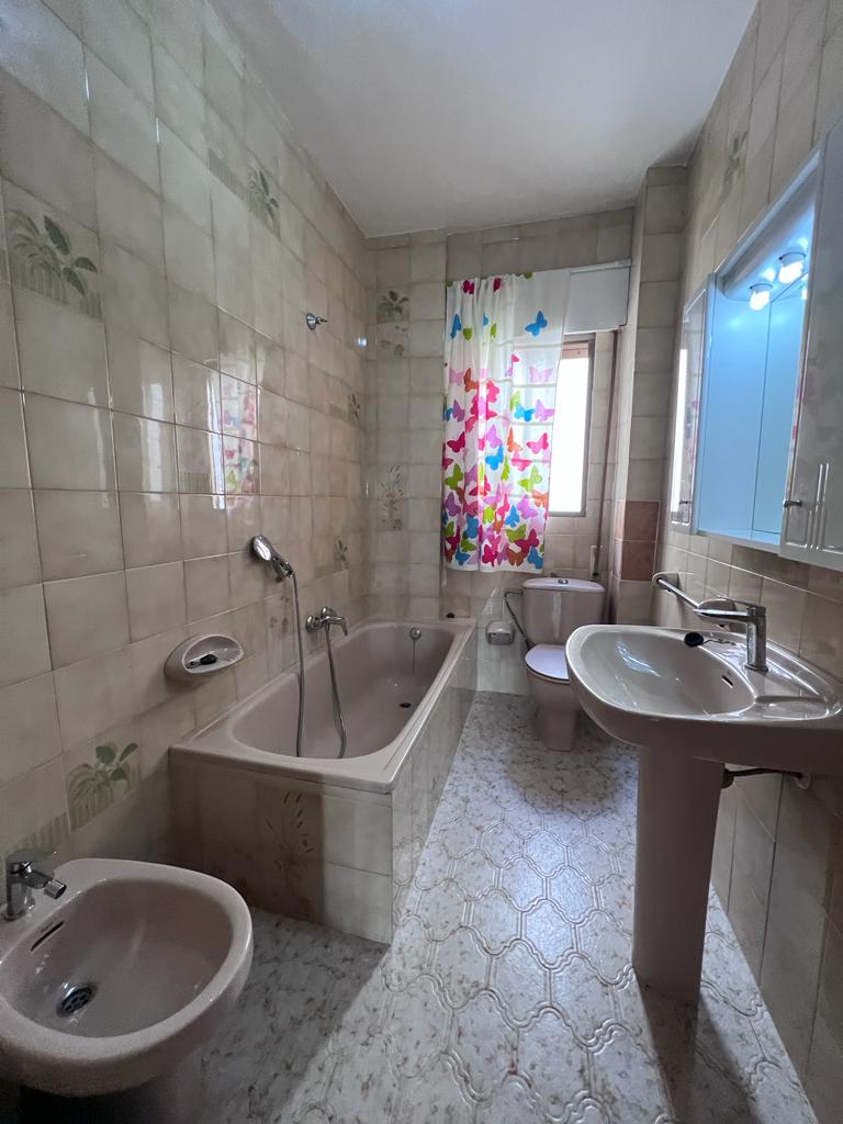 House for sale in the Old Town of Salobrena