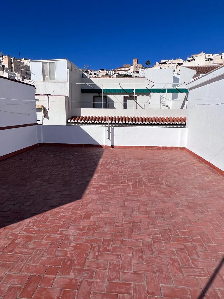 House for sale in the Old Town of Salobrena