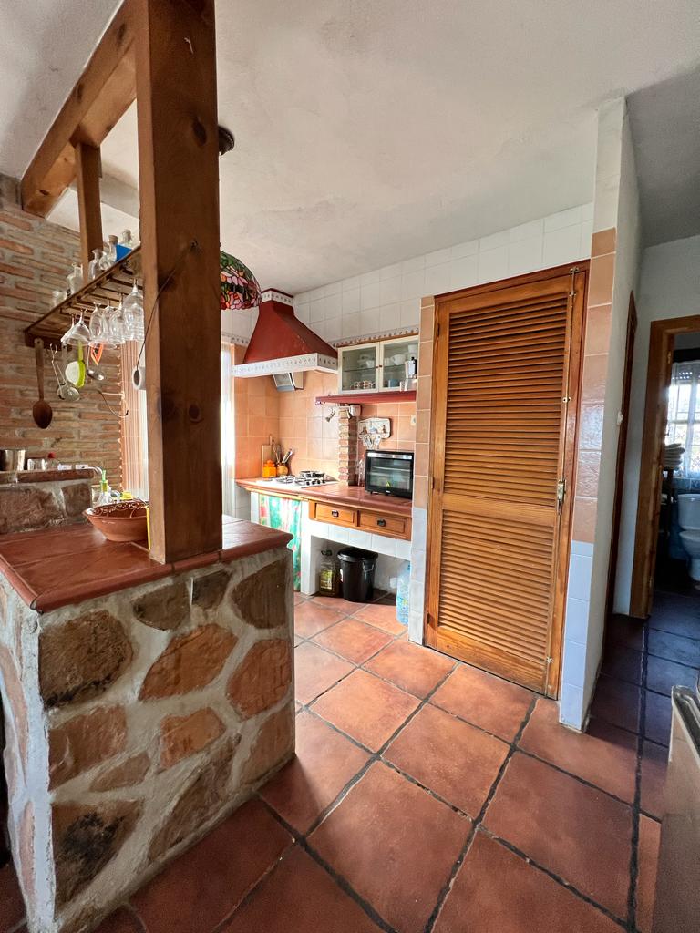 Spacieuse villa avec vue à vendre à Molvízar