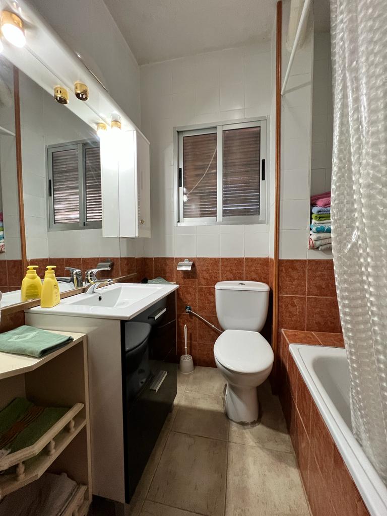 Spacieuse villa avec vue à vendre à Molvízar