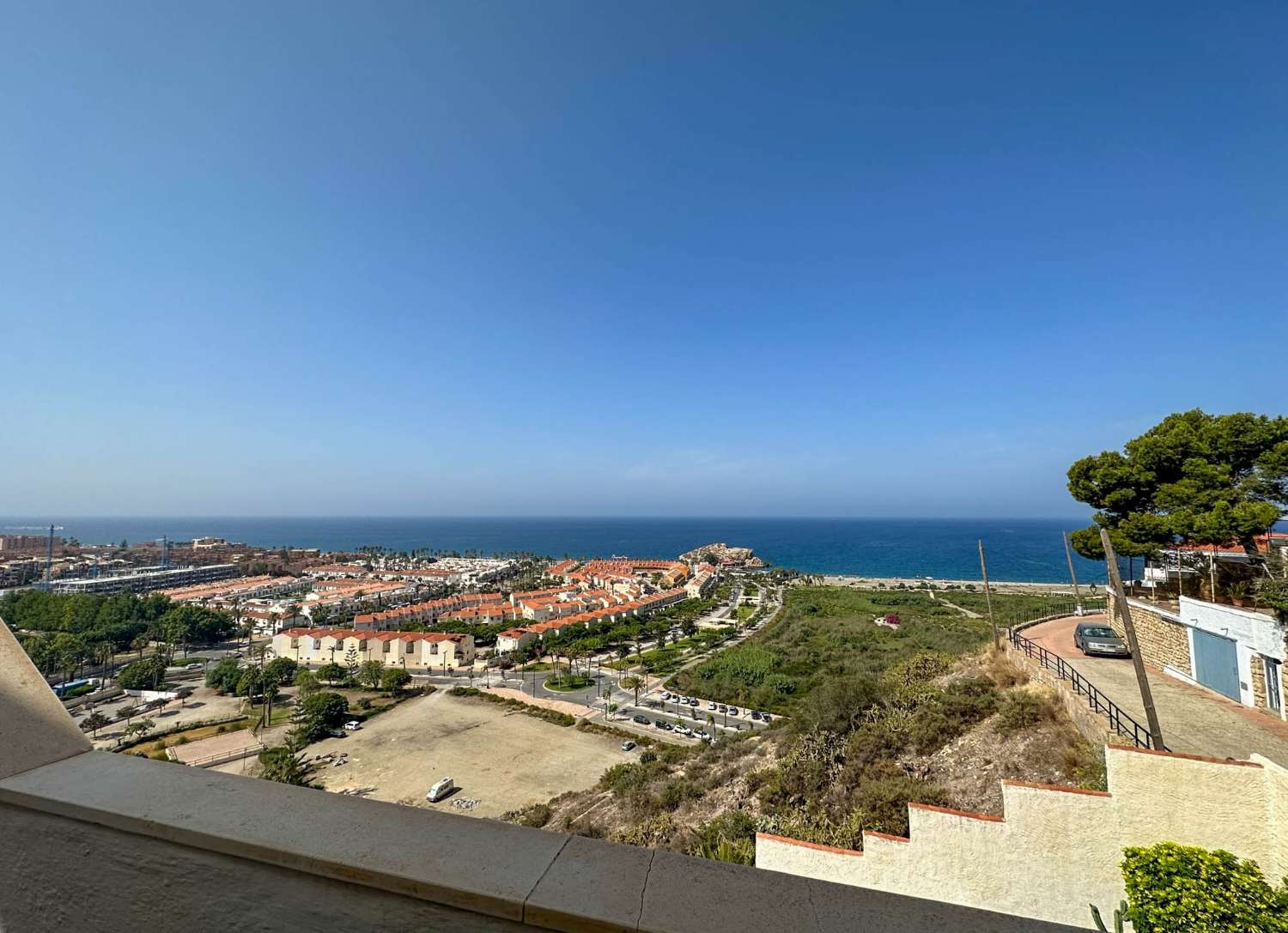 Einzigartige Wohnung mit Panoramablick zum Verkauf in Salobreña