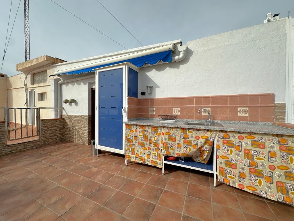 Ático en venta en primera línea de playa, Almuñécar