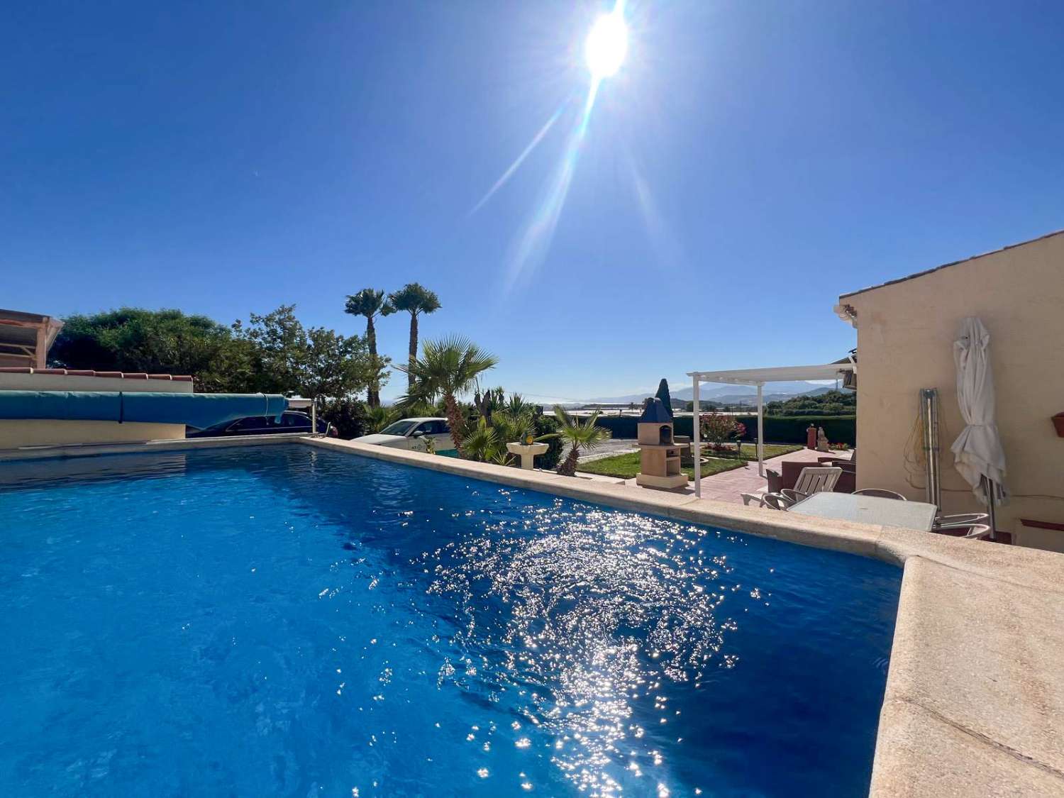 Belle maison de campagne avec piscine à vendre à Motril