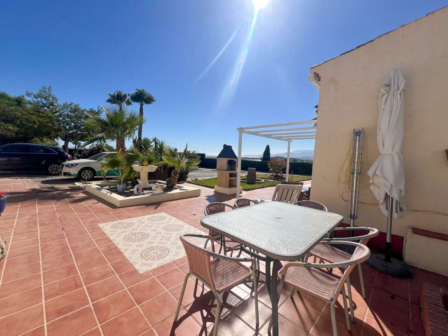 Belle maison de campagne avec piscine à vendre à Motril