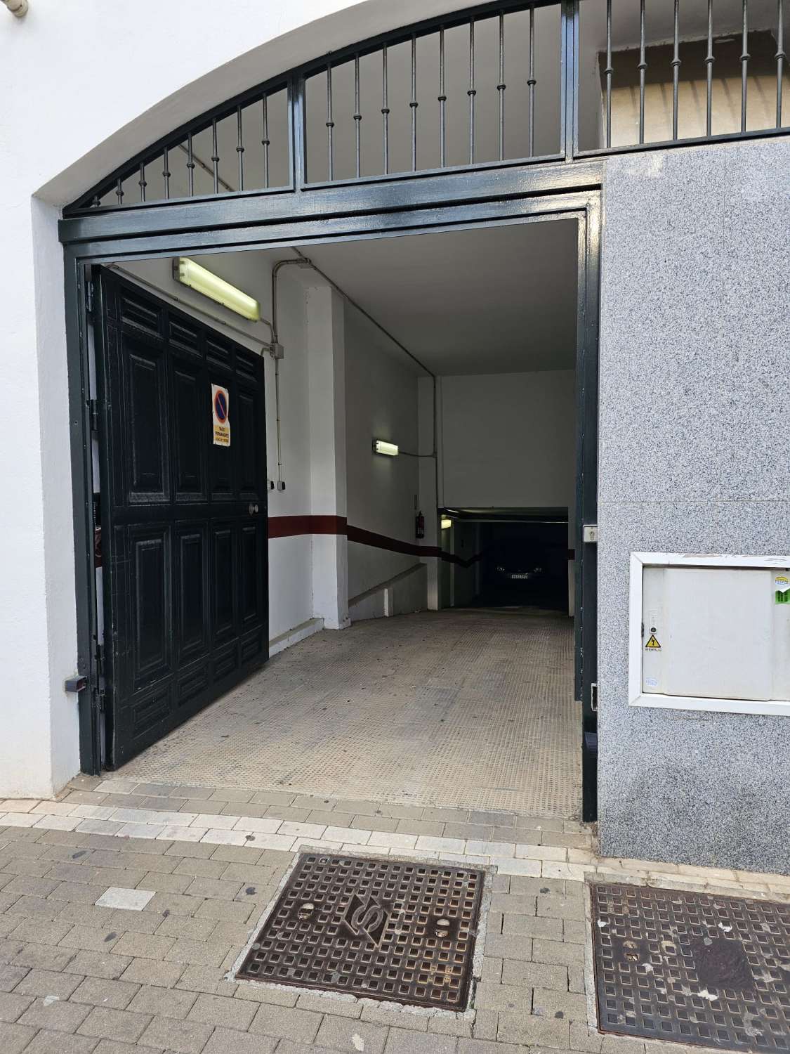 Plaza de garaje en venta en Salobreña