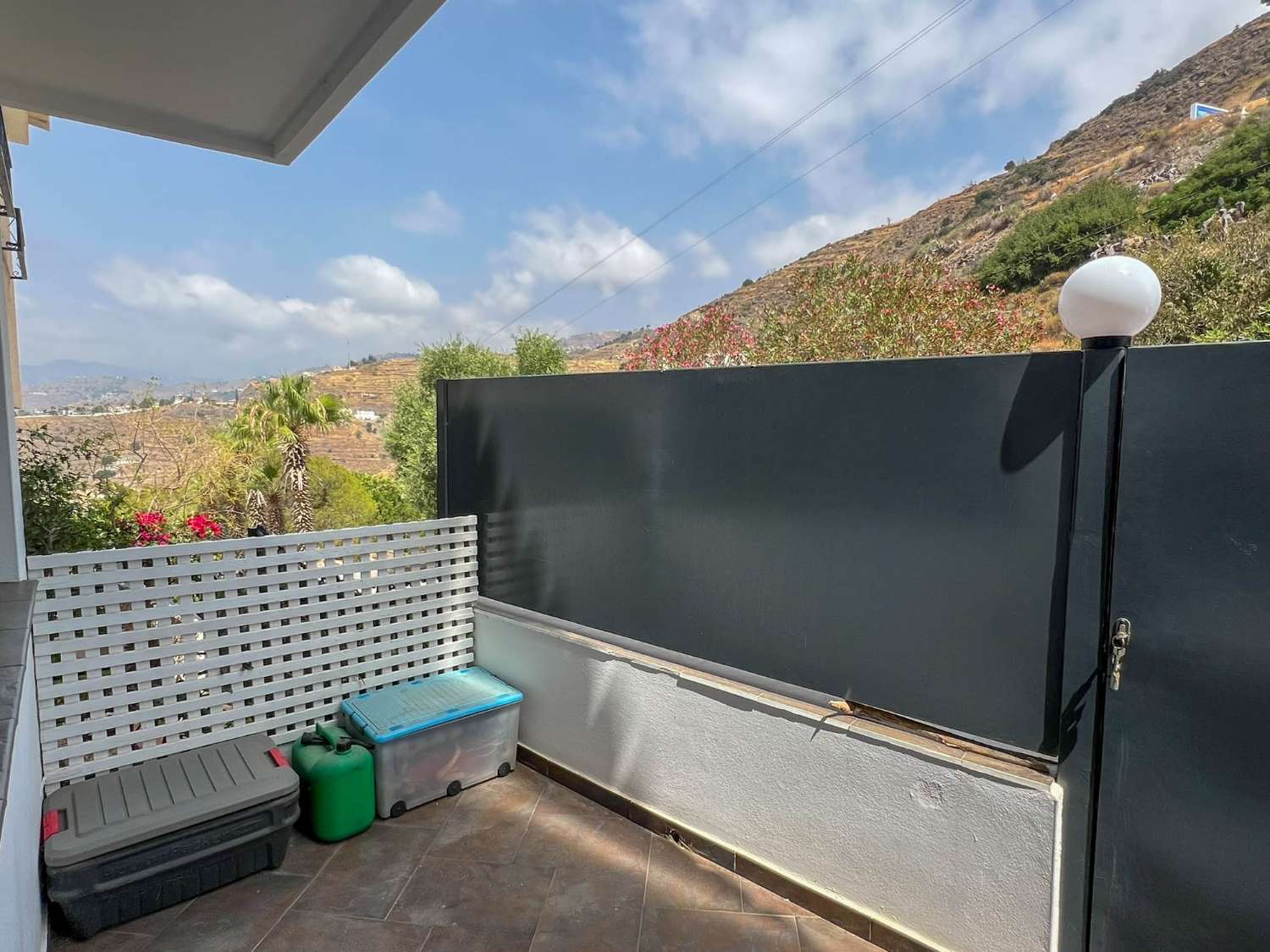 Espléndida casa con vistas al mar en venta