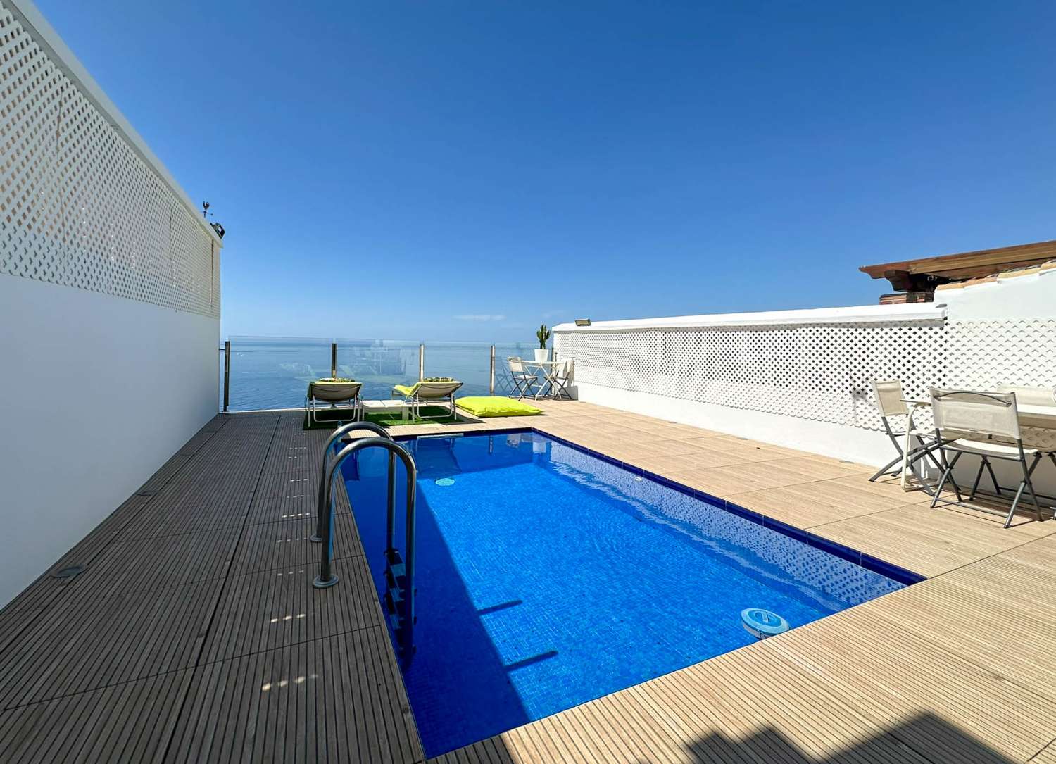 Espléndida casa con vistas al mar en venta