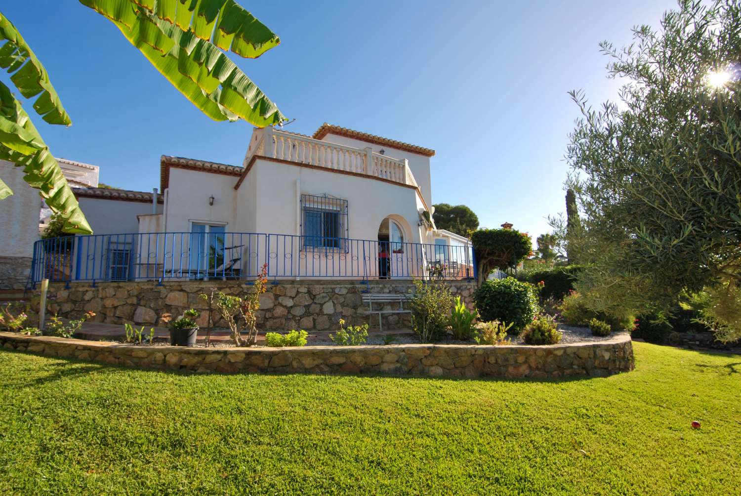 Maison individuelle avec vue spectaculaire sur la mer