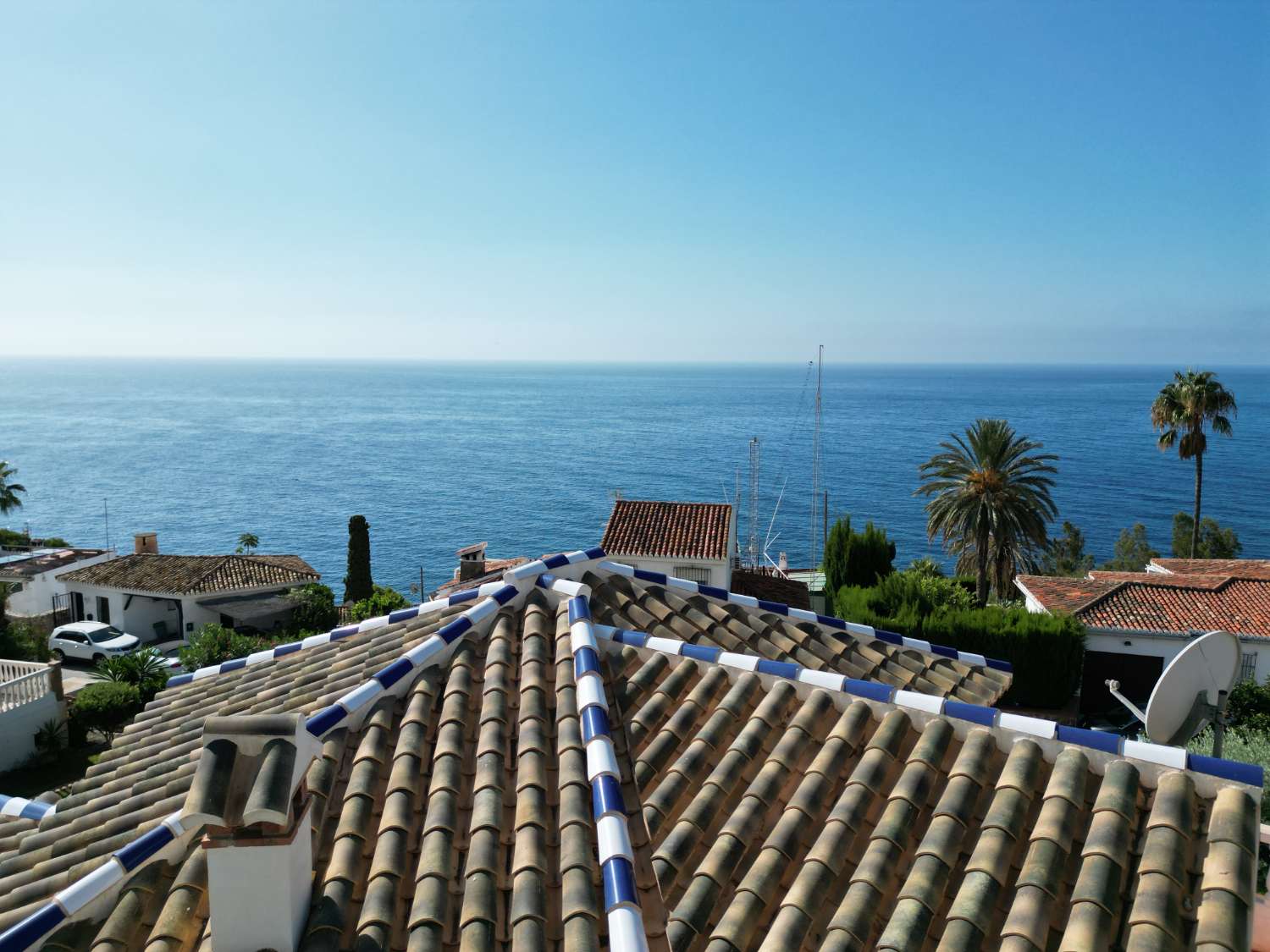 Maison individuelle avec vue spectaculaire sur la mer