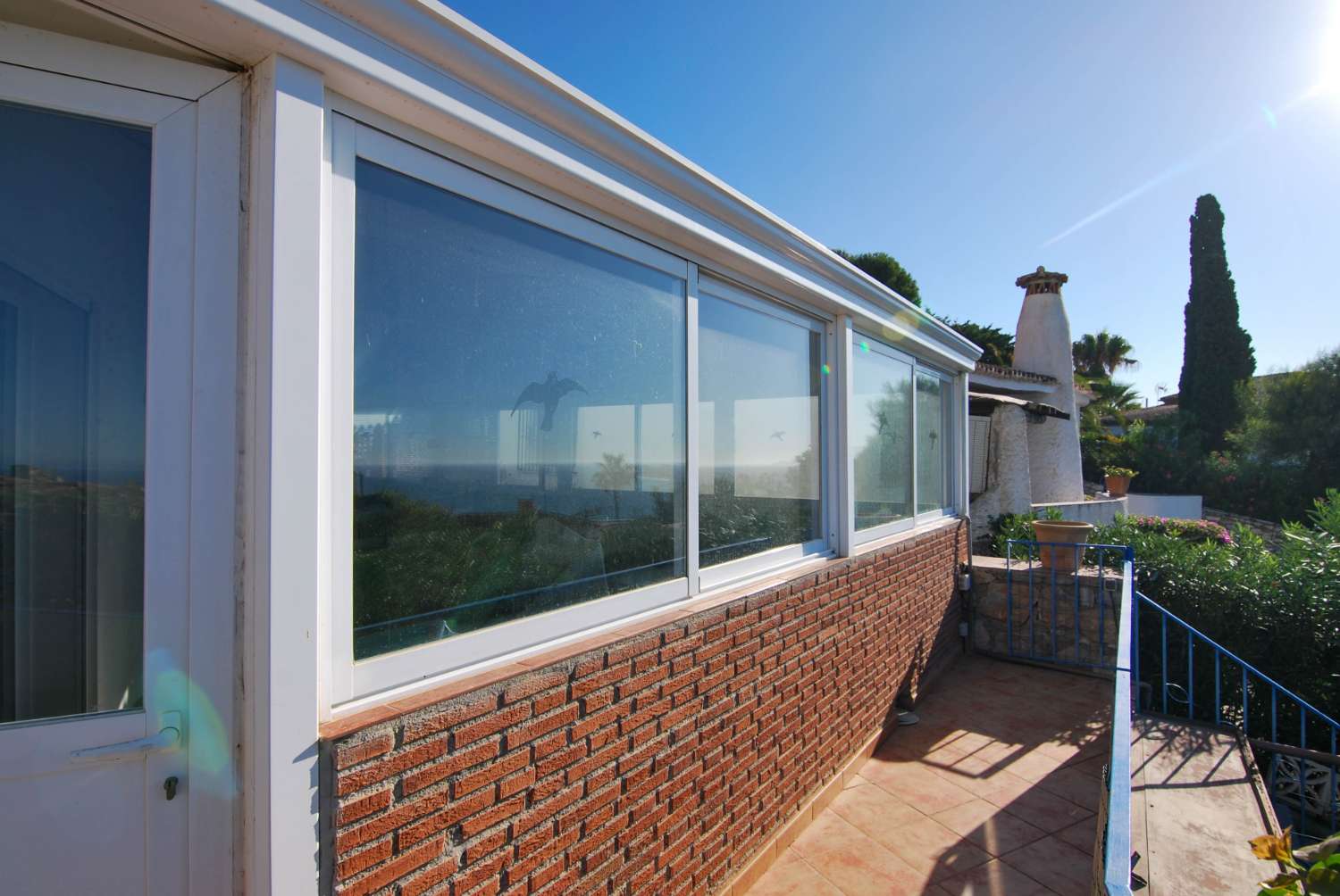 Maison individuelle avec vue spectaculaire sur la mer