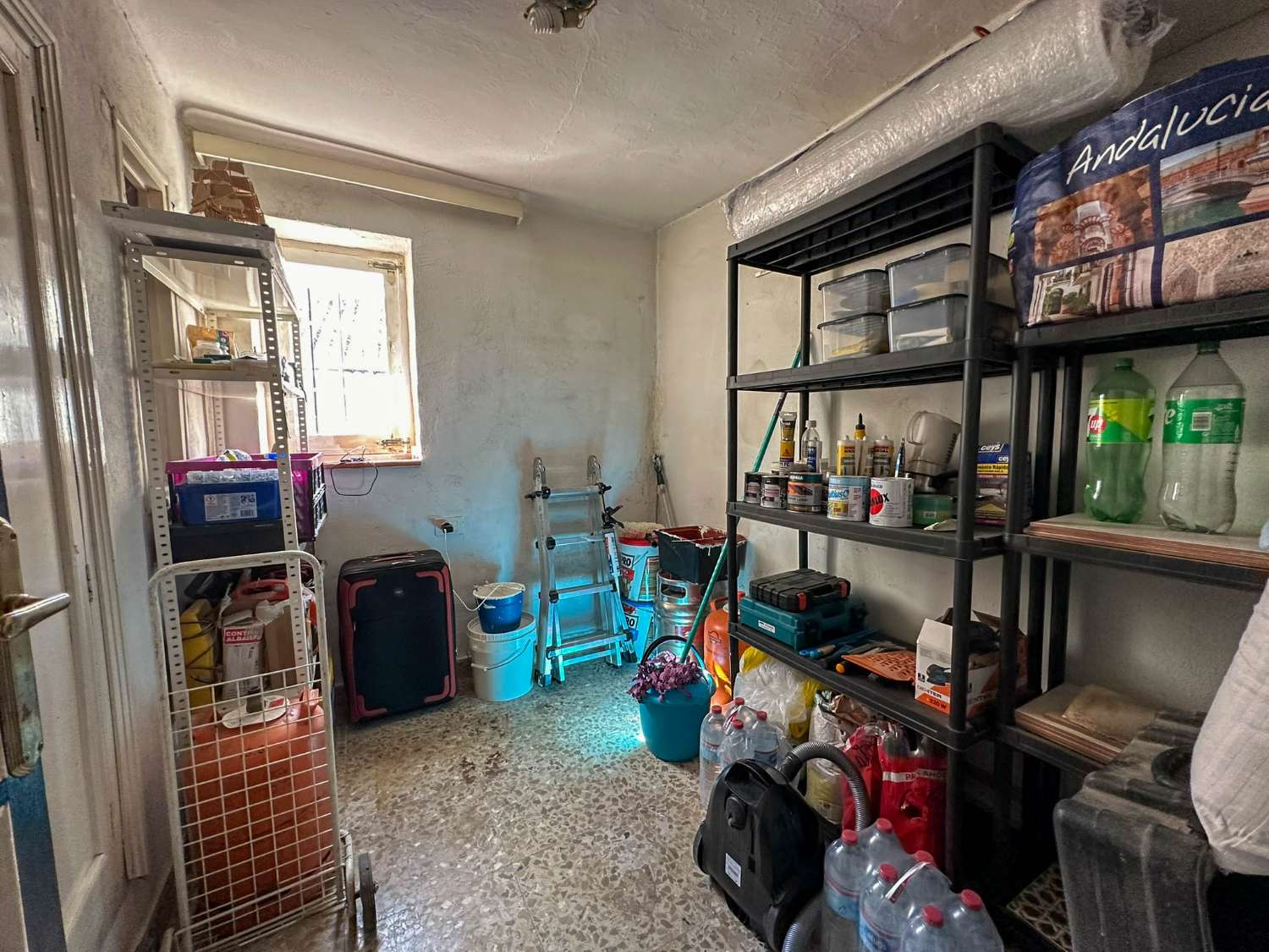 Bonita casa de pueblo en venta en Vélez de Benaudalla