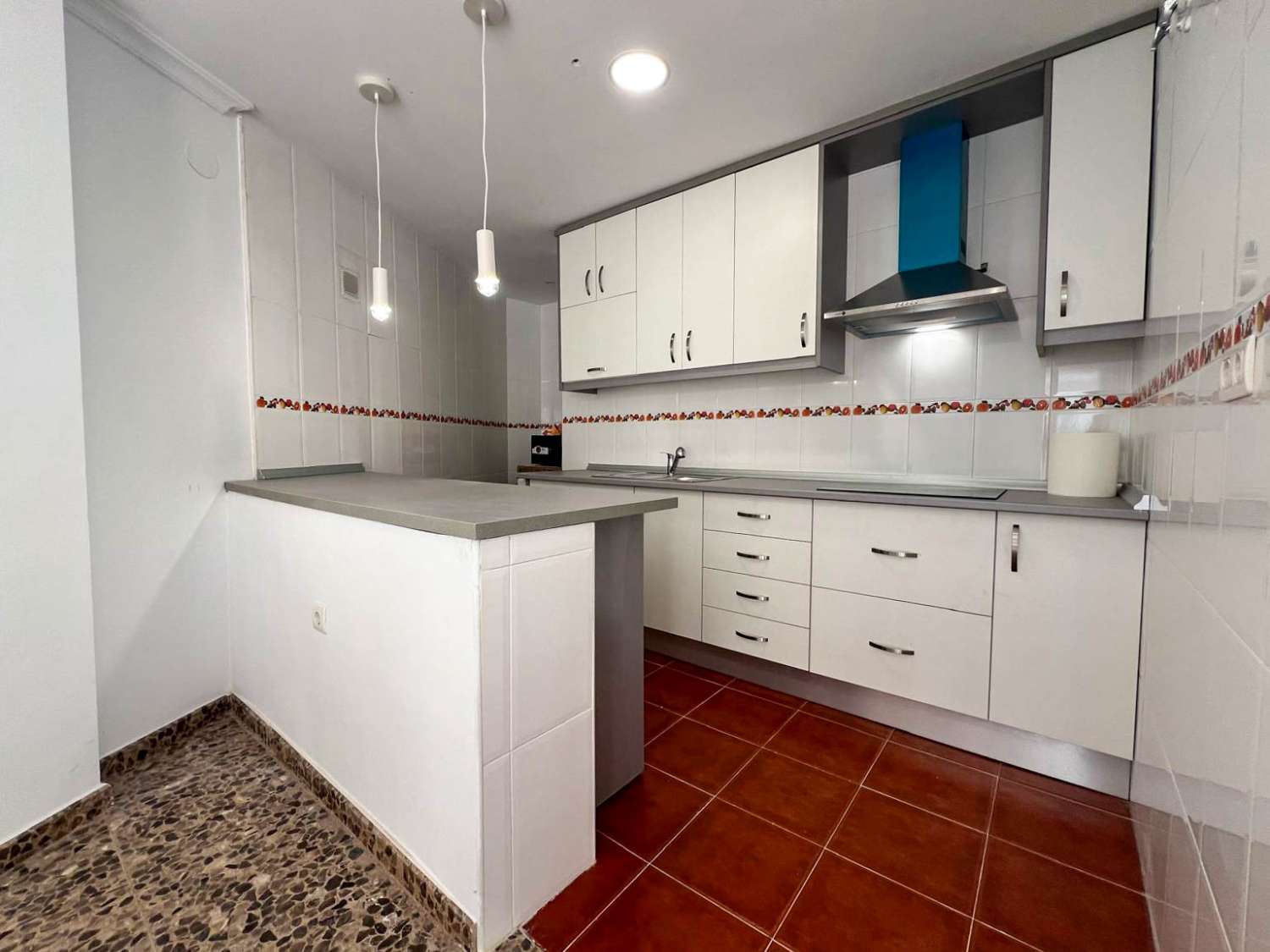 Flat for sale in Vélez de Benaudalla